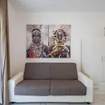 Apartment Planet 203